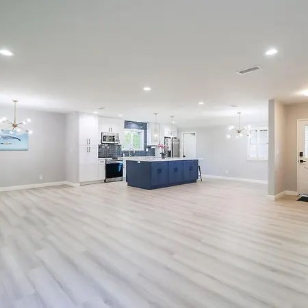 The Topanga Village Retreat -Heart Of The Valley